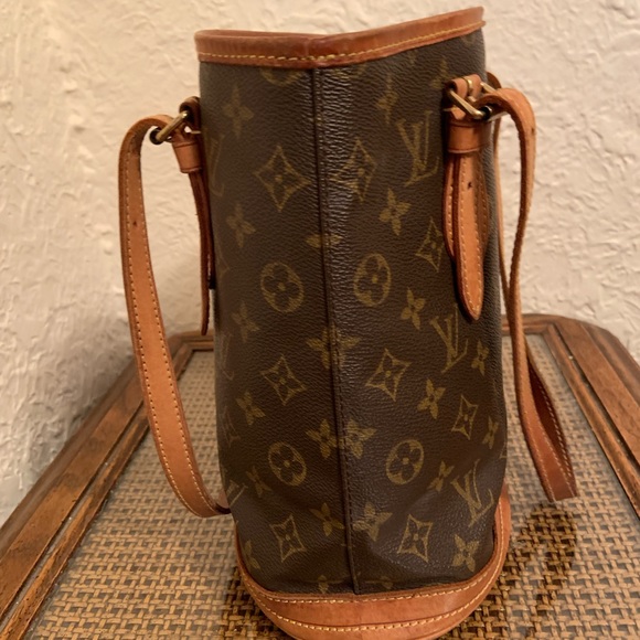 Authentic Louis Vuitton PM Bucket Handbag - Picture 4 of 8